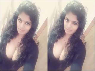 Today Exclusive- Sexy Mallu Girl Record Bathing Clip Part 2